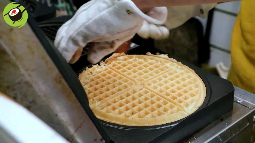 Japanese Street Food / 7 ice Cream Waffle アイスクリーム ワッフル / Korean Food